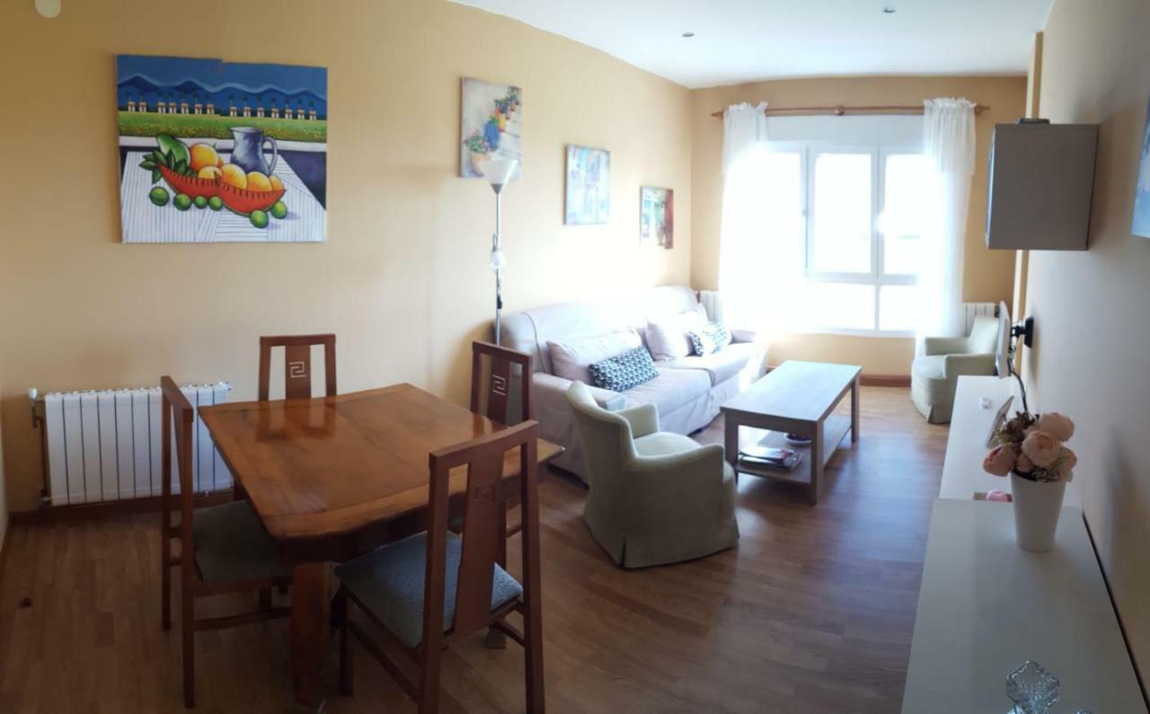 Apartamento En Playa De Foz Ngoại thất bức ảnh